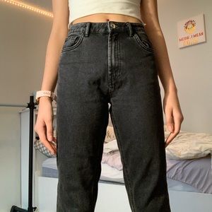 black zara high waisted mom jeans